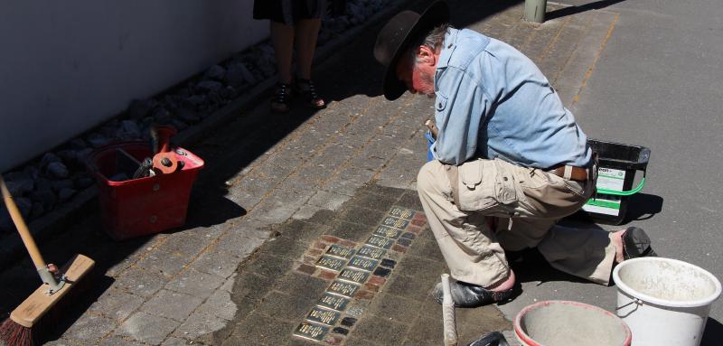 Zweite Verlegung der Stolpersteine